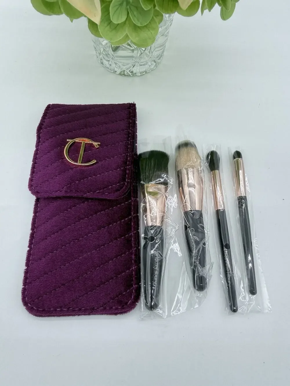 Charlotte Tilbury Magical Travel Size Brush Set 5-Piece Limited Edition
